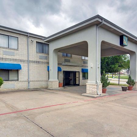 Quality Inn & Suites Grand Prairie Kültér fotó