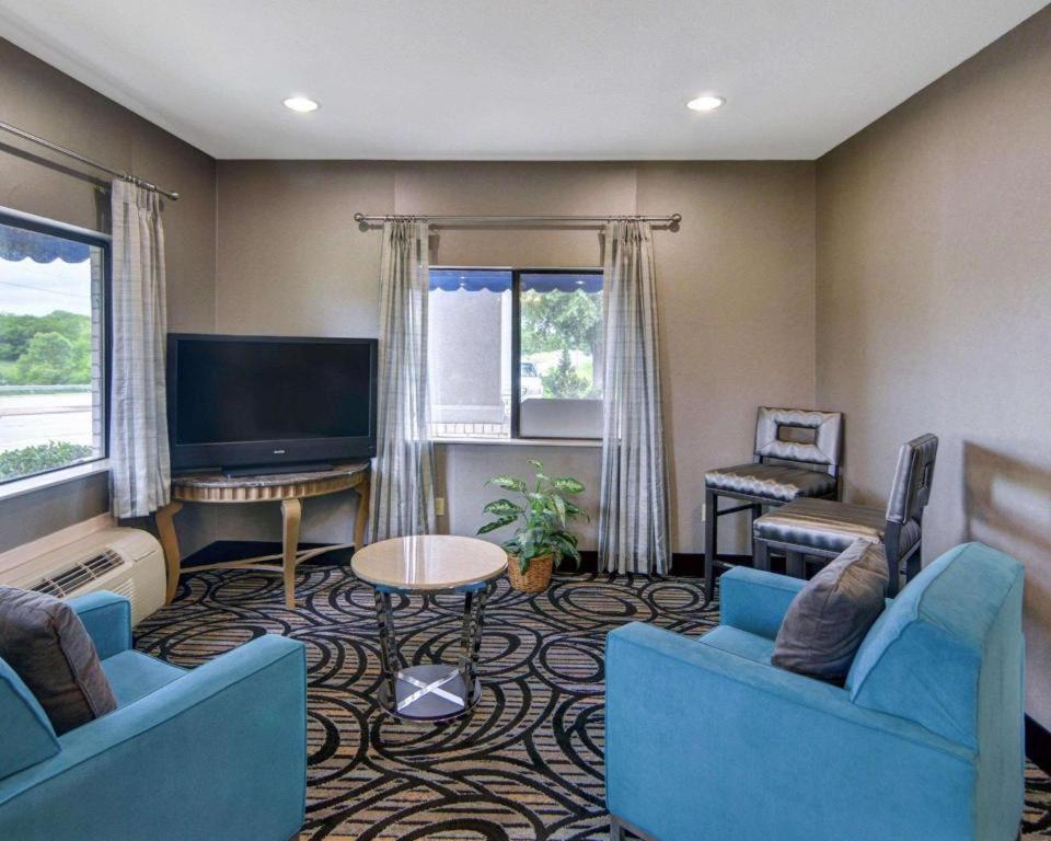Quality Inn & Suites Grand Prairie Kültér fotó